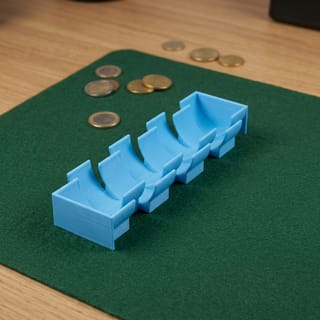 Zásobník na Euro Mince - 50 centů – modrý 3D tištěný produkt v reálném prostředí.